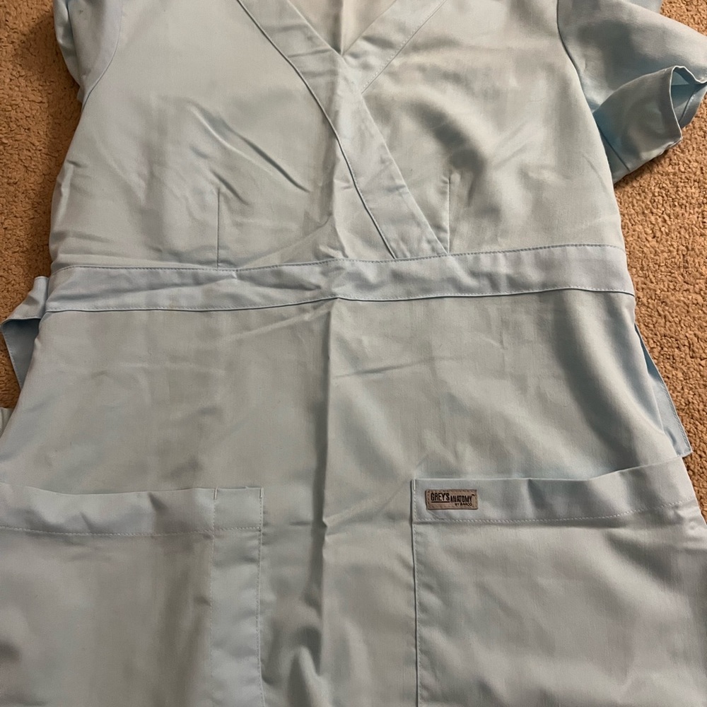 Greys anatomy womens scrubbs set bundle size small - Picture 4 of 16